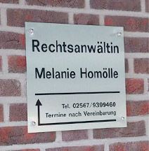 Rechtsanwältin Melanie Homölle in Ahaus - Kostenfreie Parkmöglichkeiten stehen direkt vor der Kanzlei zur Verfügung.